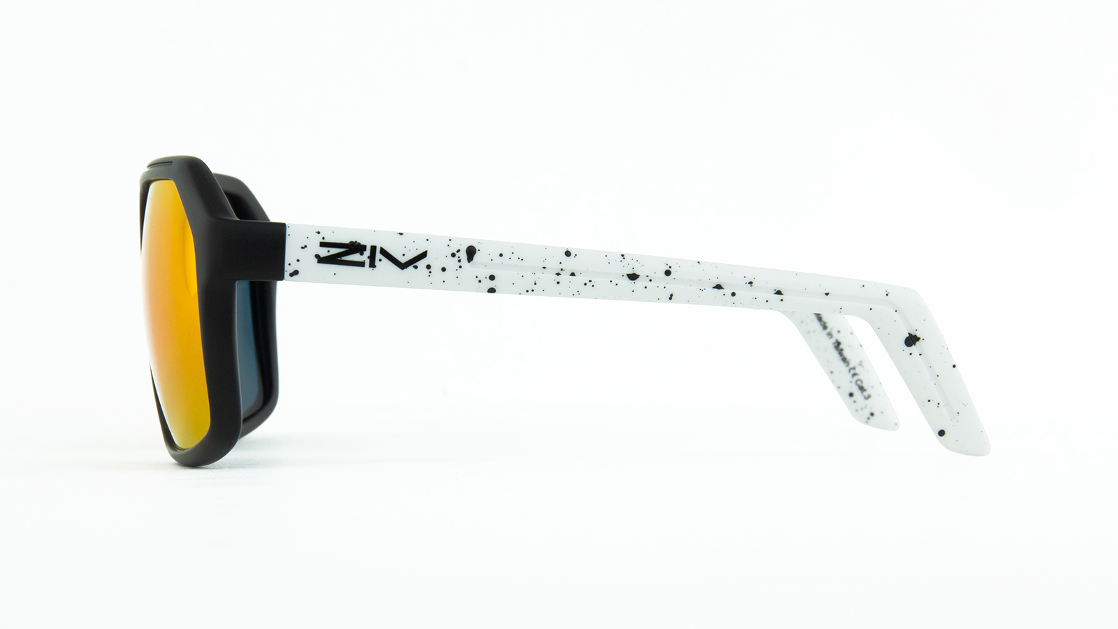 BOMBA系列F54霧黑白潑墨框太陽眼鏡側面產品照
